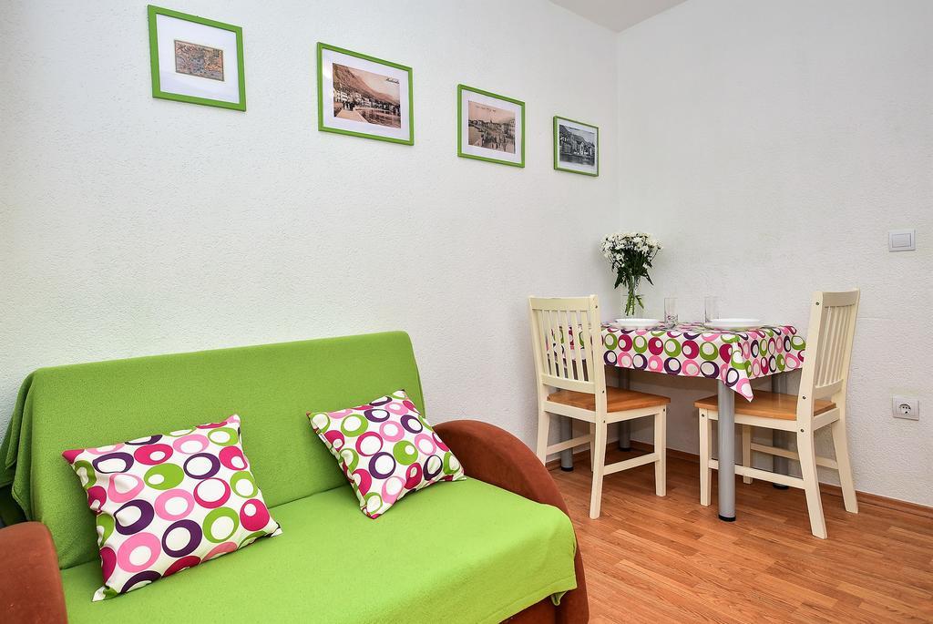 Apartment Borna Makarska Exterior photo